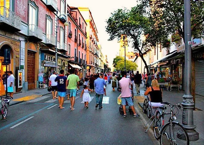 Domino House Center Апартаменты *