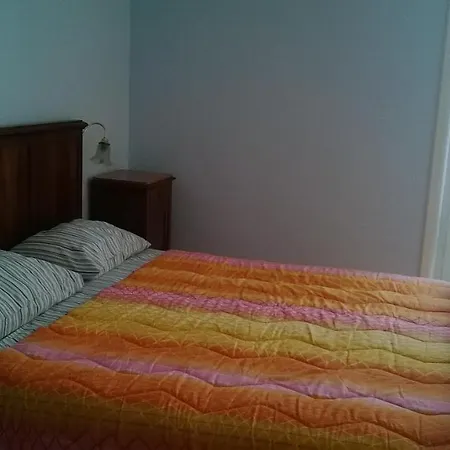 Apartment Domino House Center *