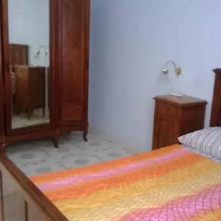 Apartment Domino House Center *