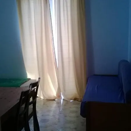 Apartment Domino House Center *