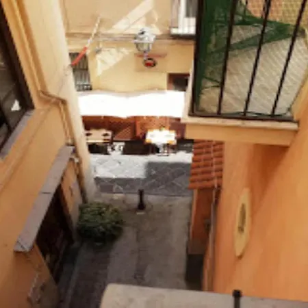 Apartment Domino House Center *