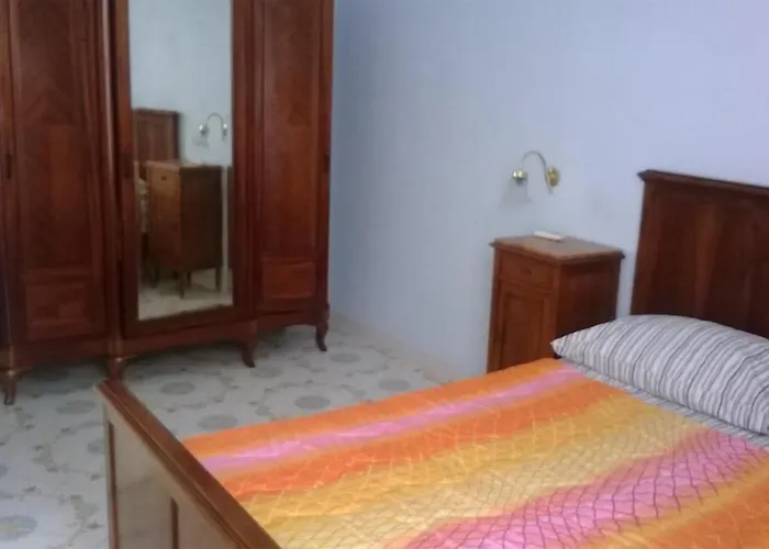 Διαμέρισμα Domino House Center *